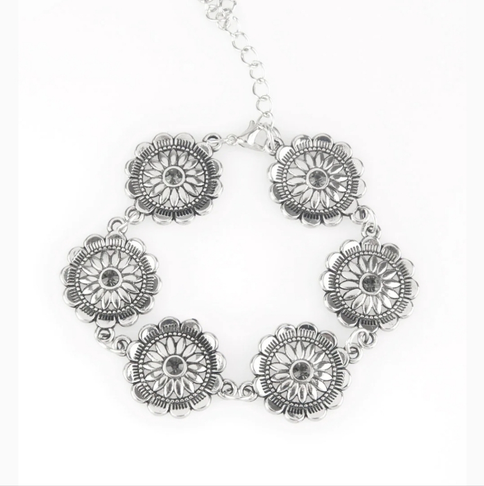 Funky Flower Silver Bracelet with Smoky Rhinestone